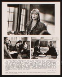 5d712 DANGEROUS MINDS presskit '95 sexy ex-Marine Michelle Pfeiffer is an inner city teacher!