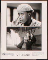 5d985 VOLCANO presskit '97 Tommy Lee Jones, Anne Heche, Don Cheadle, the coast is toast!