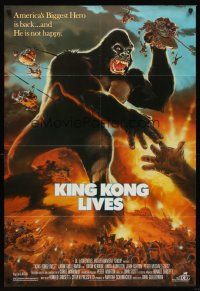 5f522 KING KONG LIVES 1sh '86 great artwork of huge unhappy ape attacked by army!