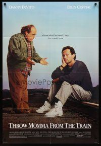 5f916 THROW MOMMA FROM THE TRAIN 1sh '87 great image of Danny DeVito, Billy Crystal!