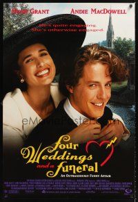 5k241 FOUR WEDDINGS & A FUNERAL DS 1sh '94 Hugh Grant & pretty Andie McDowell!