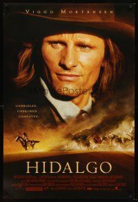 5k308 HIDALGO DS 1sh '04 huge close-up of Viggo Mortensen, horses in the desert!