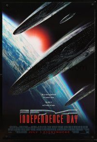 5k351 INDEPENDENCE DAY style B advance 1sh '96 image of enormous alien ships over Earth!
