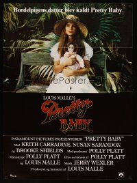 5t578 PRETTY BABY Danish '78 directed by Louis Malle, young Brooke Shields sitting with doll!