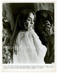5z547 BLOOD ON SATAN'S CLAW 8x10 still '71 close up of sexy Linda Hayden with cloaked monster!