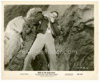 5z617 NIGHT OF THE BLOOD BEAST 8x10 still '58 Roger Corman, close up of guy fighting monster!