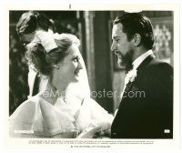 6c225 DEER HUNTER 8x10 still '78 close up of bearded Robert De Niro & bride Meryl Streep!