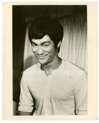 6c283 FISTS OF FURY 8x10 still '73 great close smiling portrait of Bruce Lee!