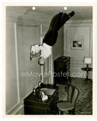 6c648 ROYAL WEDDING 8x10 still '51 best image of Fred Astaire literally dancing on the ceiling!