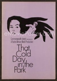6d401 THAT COLD DAY IN THE PARK pressbook '69 Sandy Dennis, early bizarre overlooked Robert Altman!