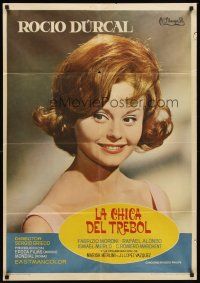 7b215 LA CHICA DEL TREBOL Spanish '63 cool portrait of Rocio Durcal w/big hair!