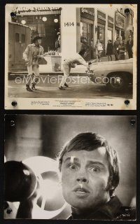 7f920 MIDNIGHT COWBOY 2 8x10 stills '69 Dustin Hoffman slaps car hood, Jon Voight hits guy w/lamp!