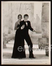 7f030 SPY WHO LOVED ME 10 8x10 stills '77 Roger Moore as James Bond + sexy Bond girls & villains!