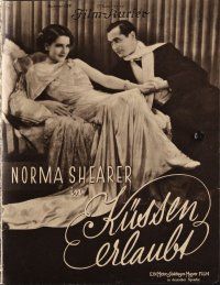 7p200 STRANGERS MAY KISS German program '32 many different images of sexy elegant Norma Shearer!