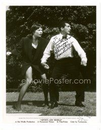 7t254 ARTISTS & MODELS signed 8x10 still '55 by BOTH Shirley MacLaine AND Dean Martin!