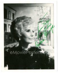 7t256 BARBARA STANWYCK signed deluxe 8x10 still '70s still beautiful after decades in show business!