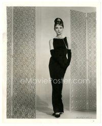 7w235 BREAKFAST AT TIFFANY'S 8x10 still '61 great image of Audrey Hepburn in classic pose!