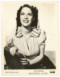7w296 DINAH SHORE 8x10 publicity still '40s great young portriat of the pretty singer by Bruno!