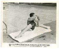 8f036 CROWDED SKY 8x10 still '60 Efrem Zimbalist Jr. kissing sexy Rhonda Fleming at swimming pool!