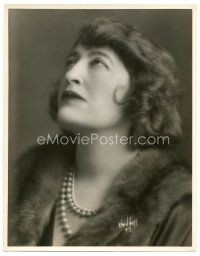 8g085 CONSTANCE COLLIER deluxe 11x14 stage play still '32 c/u from DInner at Eight by Chidnoff!