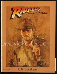 8g294 RAIDERS OF THE LOST ARK Canadian program book '81 great images of adventurer Harrison Ford!