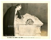 8j782 RETURN OF THE VAMPIRE 8x10 still '44 Bela Lugosi in cape over Freda Inescort on altar!