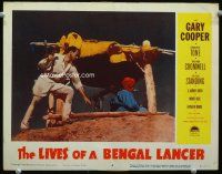 9d573 LIVES OF A BENGAL LANCER LC #4 R50 Gary Cooper sneaks up on Indian soldier by machine gun!