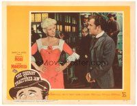 9d779 SHERIFF OF FRACTURED JAW LC #3 '59 sexy Jayne Mansfield looks at sheriff Kenneth More!