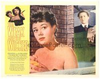 9d955 WEAK & THE WICKED LC '54 prison matron watches bad girl Glynis Johns bathing!