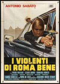 9f462 TERROR IN ROME Italian 1p '75 different art of masked criminal with gun out car window!
