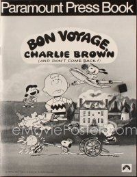 9h404 BON VOYAGE CHARLIE BROWN pressbook '80 Peanuts, Snoopy, Charles M. Schulz art!