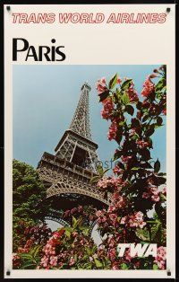 9w513 TRANS WORLD AIRLINES PARIS travel poster '70s great image of Eiffel Tower & flowers!