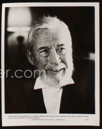 9y655 JOHN HUSTON 6 8x10 stills '60s-80s great candid images of director working on the set!