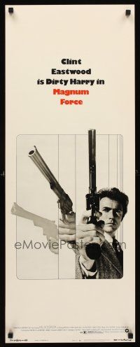 1d018 MAGNUM FORCE insert '73 Clint Eastwood is Dirty Harry pointing his huge gun!