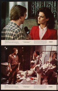 1f200 EYEWITNESS 8 LCs '81 William Hurt has seen too much, news reporter Sigourney Weaver!