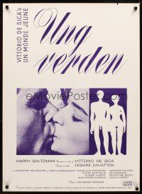 1h454 YOUNG WORLD Danish '67 Vittorio De Sica's Un monde nouveau, a love story, different image!