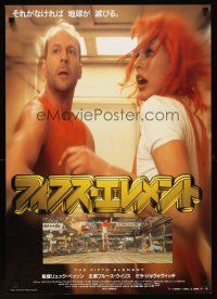 1h693 FIFTH ELEMENT Japanese '97 different close up of Bruce Willis & sexy Milla Jovovich!