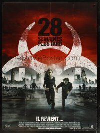1k526 28 WEEKS LATER French 1p '07 different image of top stars chased by zombies!