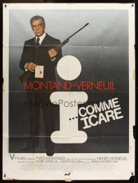 1k663 I AS IN ICARUS French 1p '79 great full-length image of Yves Montand w/rifle, Henri Verneuil