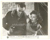 1m116 CRY IN THE NIGHT 8x10 still '56 close up of Raymond Burr & 18 year-old Natalie Wood!