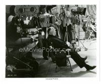 1m169 FAMILY PLOT candid 8x10 still '76 great c/u of Alfred Hitchcock sitting by camera on the set!