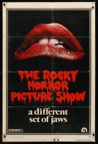 1r759 ROCKY HORROR PICTURE SHOW style A 1sh '75 classic c/u lips image, a different set of jaws!