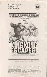 1x635 KING KONG ESCAPES pressbook '68 Ishiro Honda's Kingukongu no Gyakushu, cool monster images!