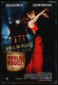 2c447 MOULIN ROUGE style E advance 1sh '01 sexy Nicole Kidman & Ewan McGregor kissing!