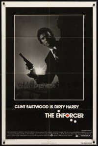 2j321 ENFORCER 1sh '76 photo of Clint Eastwood as Dirty Harry by Bill Gold!