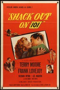 2j753 SHACK OUT ON 101 1sh '56 Terry Moore & Lee Marvin on the shady side of the highway!