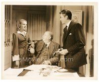 2s674 PARADINE CASE 8x10 still '48 Hitchcock Charles Coburn between Gregory Peck & Ann Todd!