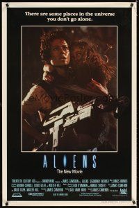 3f041 ALIENS int'l 1sh '86 Sigourney Weaver, Carrie Henn, some places you don't go alone!