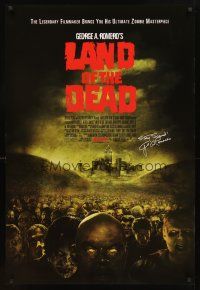 3f418 LAND OF THE DEAD advance DS 1sh '05 George Romero directed, mob of zombies!