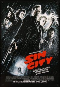 3f699 SIN CITY advance DS 1sh '05 graphic novel by Frank Miller, cool image of Bruce Willis & cast